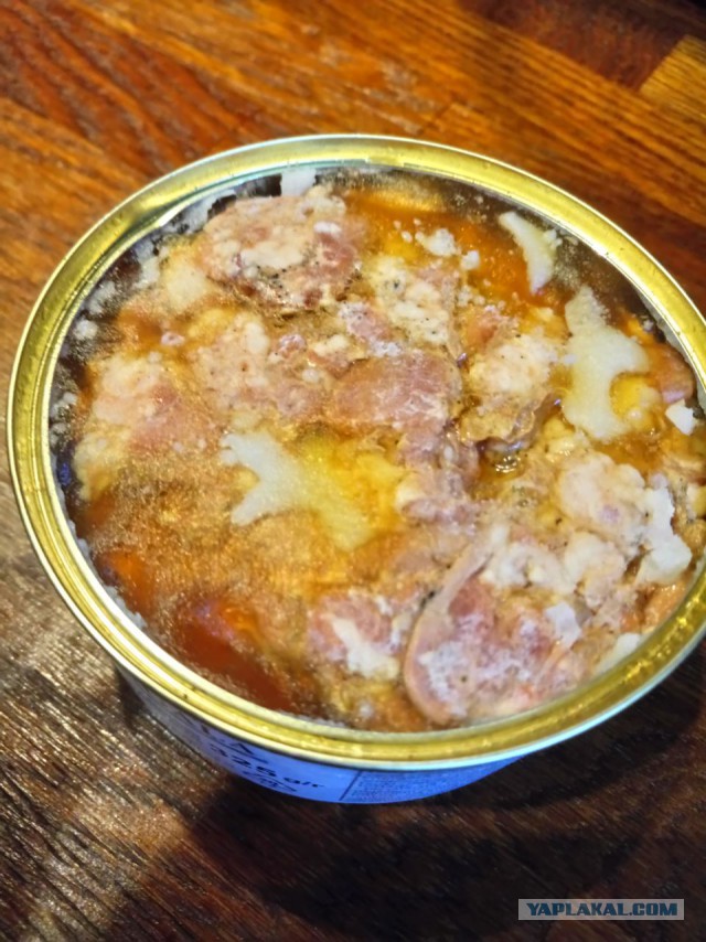 51 банка тушенки