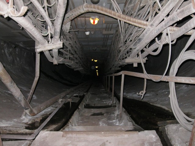 Правдивые заметки сотрудников петербургского метро, которое является одним из самых глубоких в мире