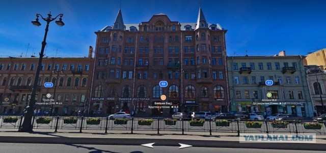 Зато в центре Питера