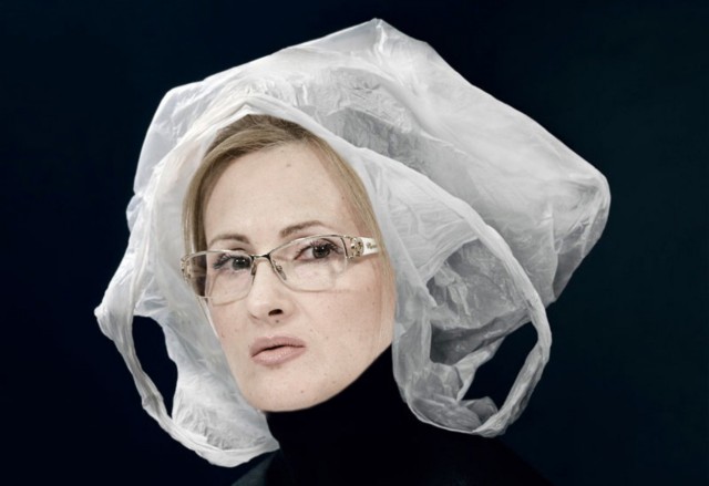 Какие-то тролли рассылают школьникам Одинцова предложения совершать теракты в различных торговых центрах Москвы и Подмосковья