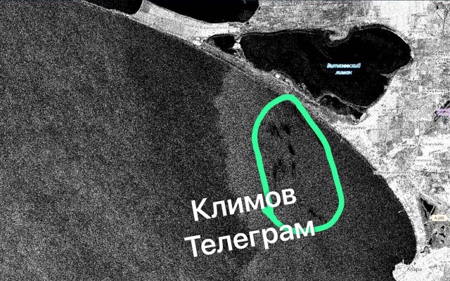 900 тонн мазута идет к берегам Анапы