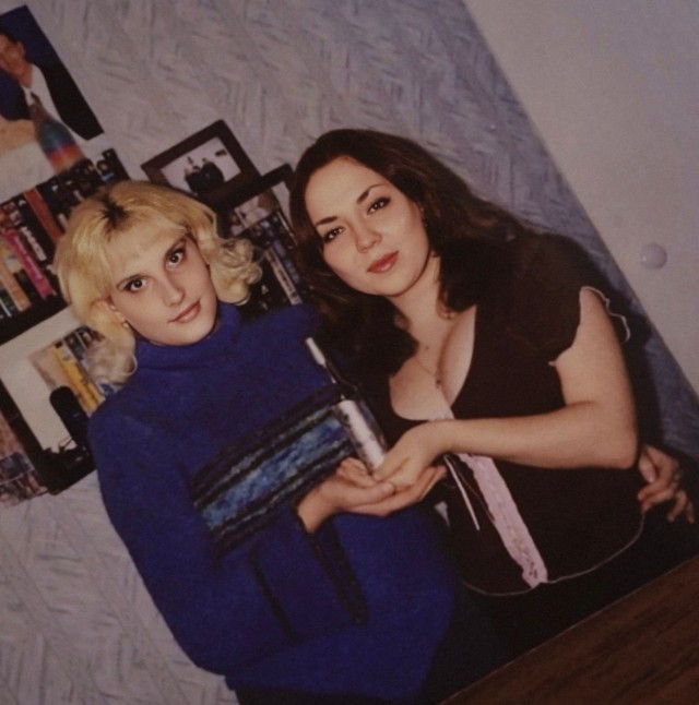 Девчата из 90-х и 00-х 18.06.2026