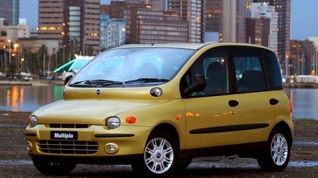 Росатом показал электрический фургон Voyt LCV