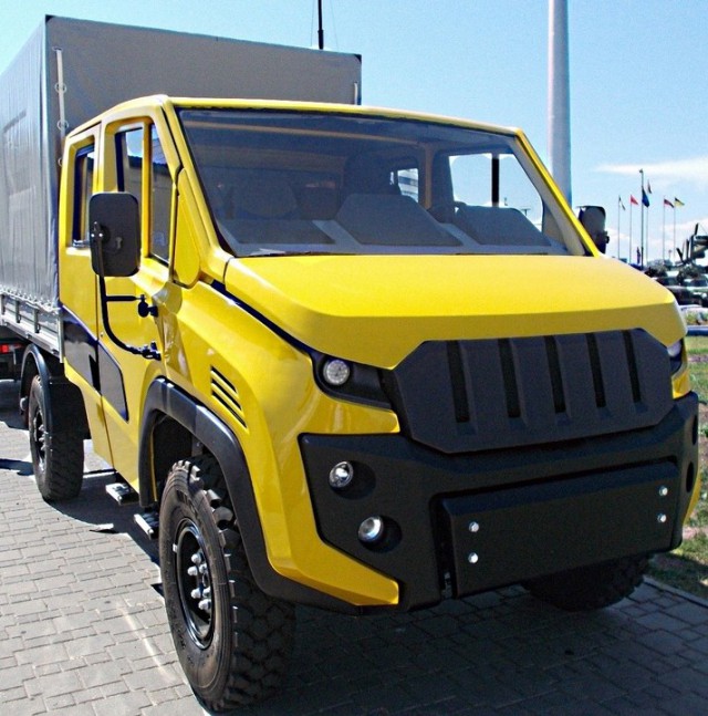 Игра на ЯПе: Угадай АВТО-8