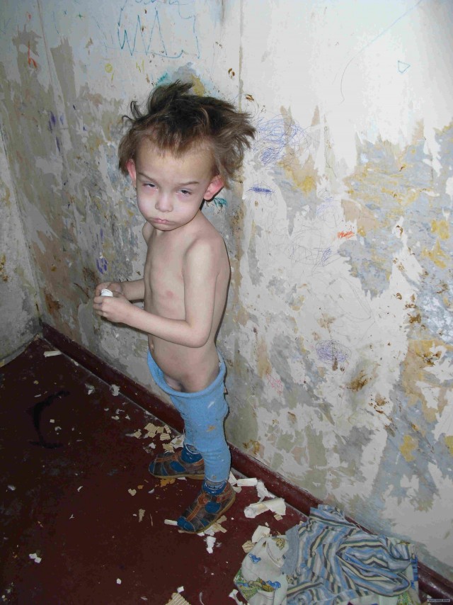 Дети-маугли в московской квартире.