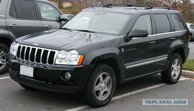 Старый Grand Cherokee, на тестовой трассе "Jeep Territory"