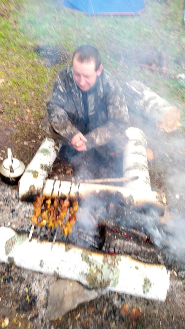 Диалоги о футболе, спорте, хобби.