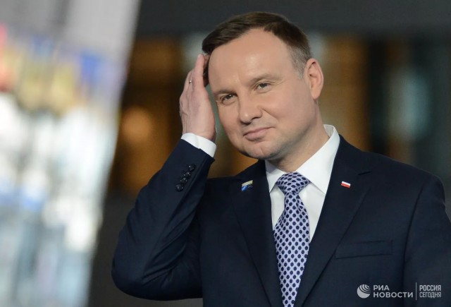 Президент Польши призвал демонтировать "Северный поток — 2"
