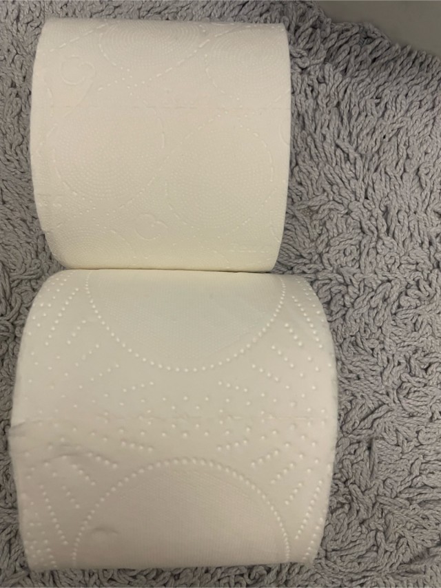 Урезали всё что можно, зато цена почти та же