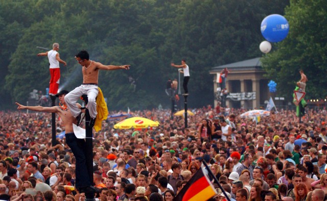 Loveparade: история легендарного берлинского фестиваля