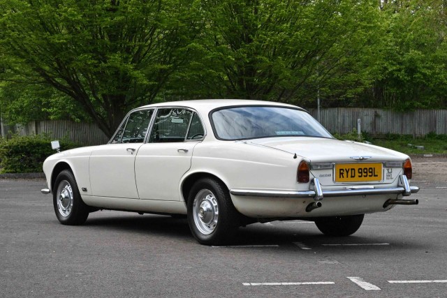 50 лет Jaguar XJS