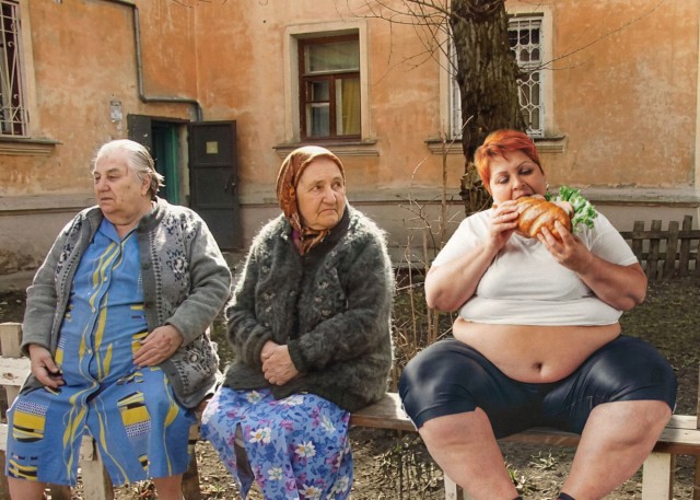 Фотожаба - настало время заморить червячка. Без иишницы