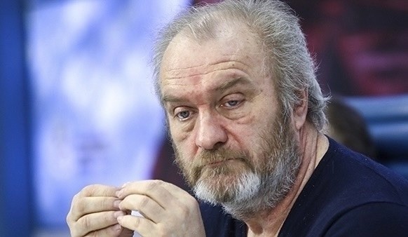 Оказывается он не только актёр хороший, он понимающий человек.