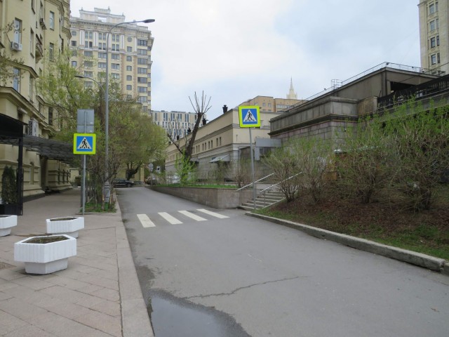 Шляюсь по  Москве