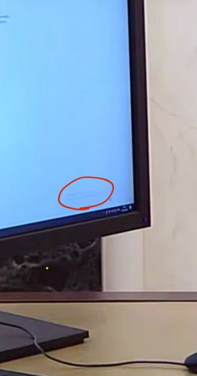 У Путина пиратская Windows