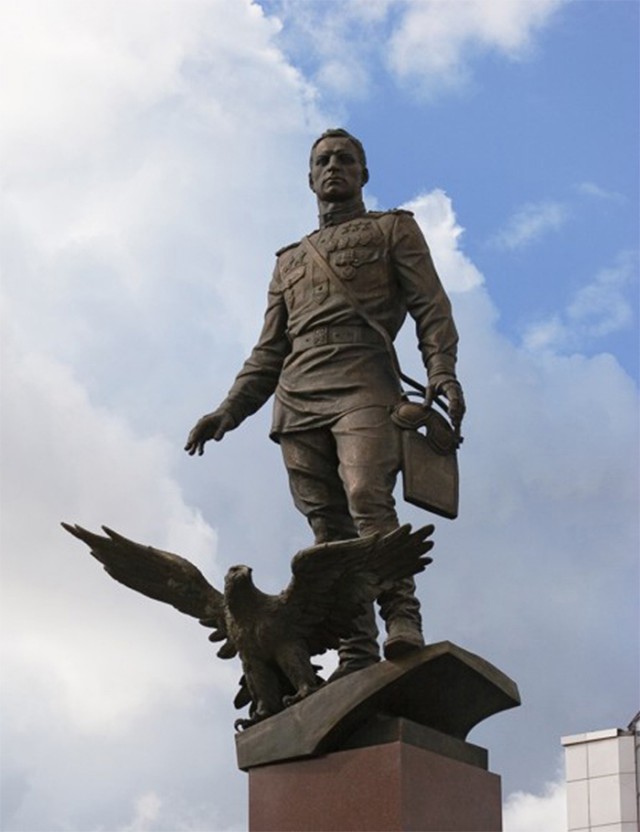 Когда 59 больше 352. Александр Покрышкин против Эриха Хартманна