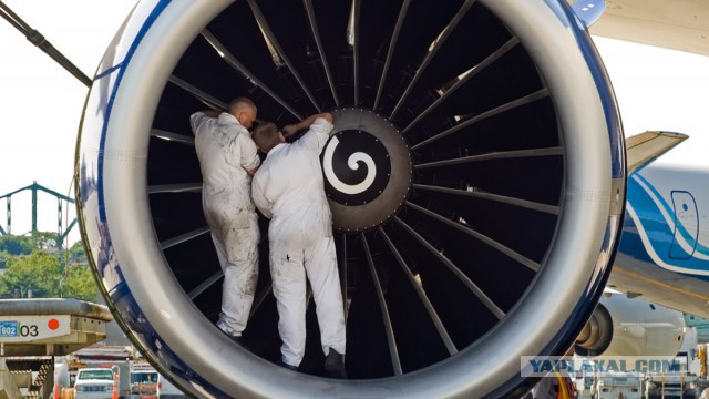 Новый рекорд высоты квадрокоптера 12,5 км!
