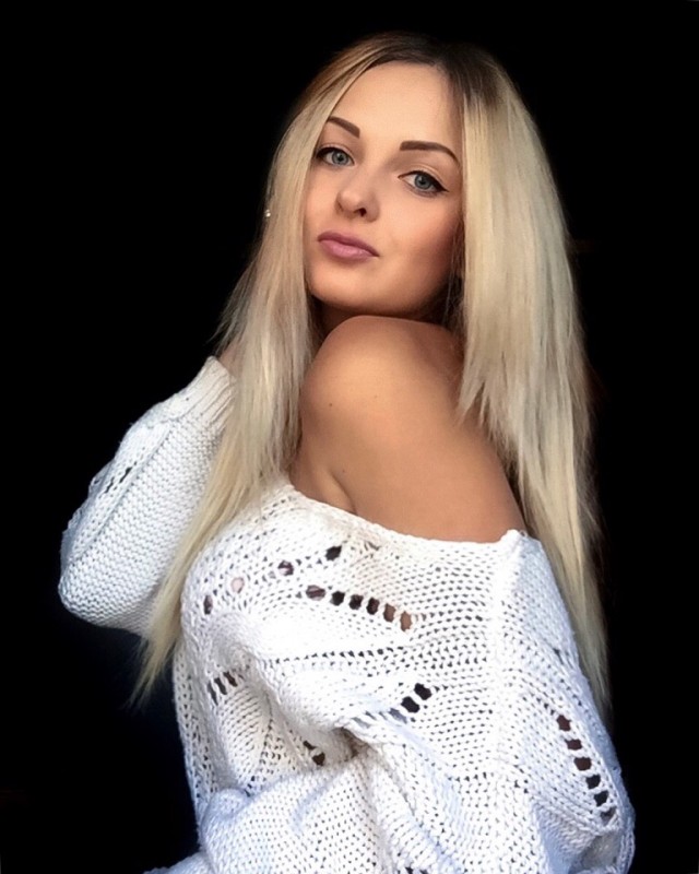 Красавицы из социальных сетей