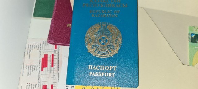 Стоит ли искать жену в Казахстане?