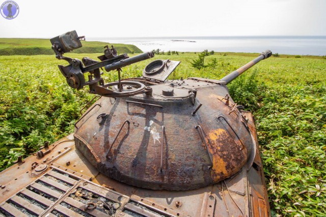 Заброшенные танки ИС-3 на самом южном мысе острова Сахалин: РТОТ "Крильон"