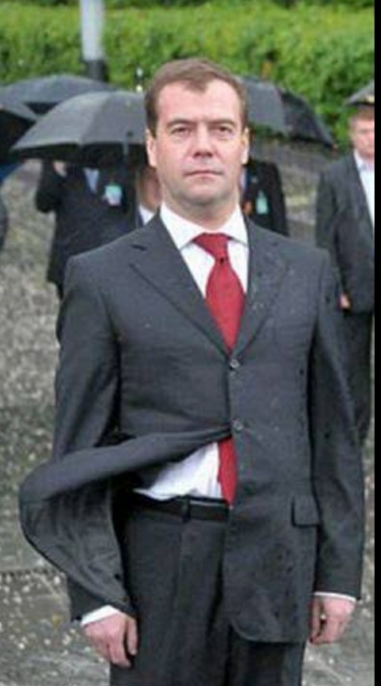 Главное, чтобы костюмчик сидел