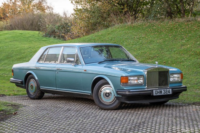 Автомобили аукциона Manor Park Classics. Февраль 2024.