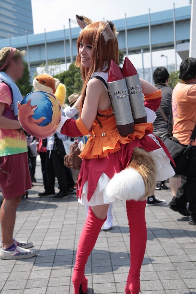 Фото с Comiket 81 /人◕ ‿‿ ◕人\