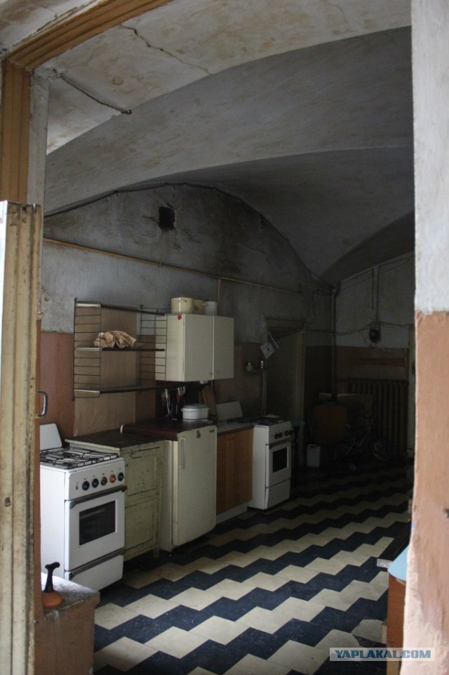 Питерская коммуналка