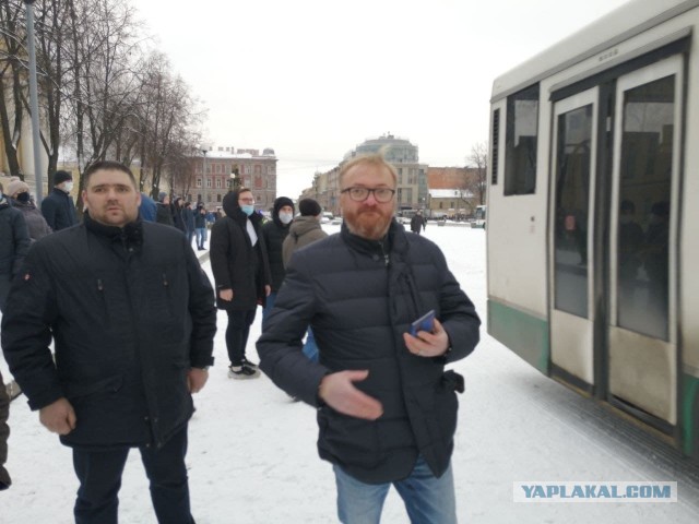 В Санкт-Петербурге сегодня на Невский проспект пускают по прописке