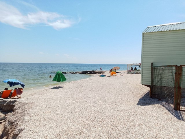 Прогулка по пляжу Азовского моря