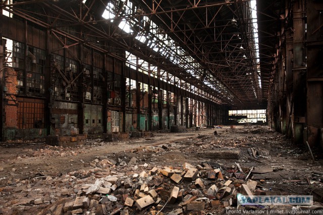 ЛАЗ: украинский завод оказался полностью уничтожен
