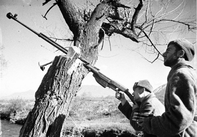 Фотографии к "Нахальному минированию" и "Лехе"