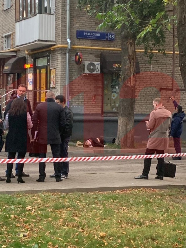 Видео расстрела полицейских на станции «Рязанский проспект»