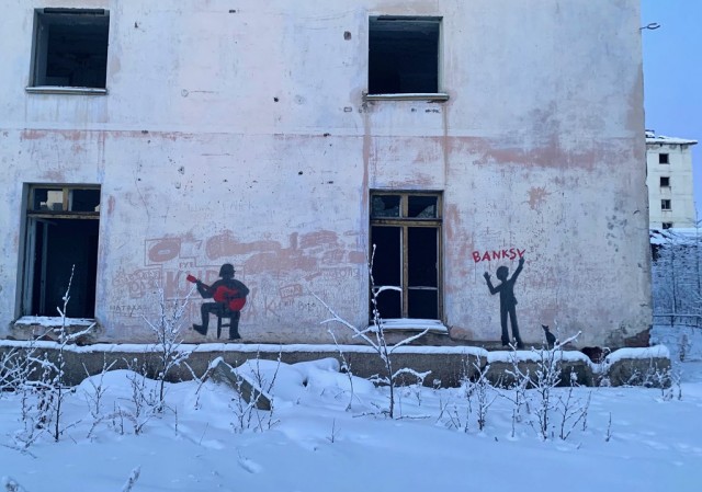 В Магадан. Кадыкчан. Город-призрак и его обитатели
