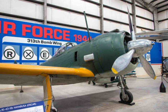 Ki-43 Hayabusa (式戦闘機 隼 ). Сокол-самурай