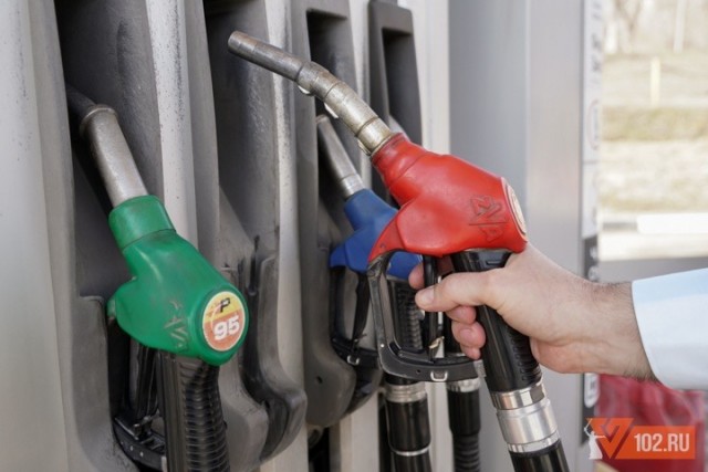 В Волгоградской области подорожали две марки бензина