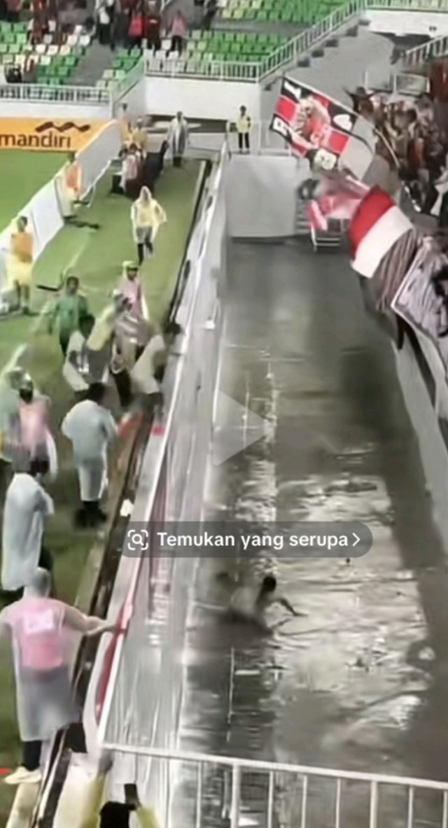 Отпраздновал гол