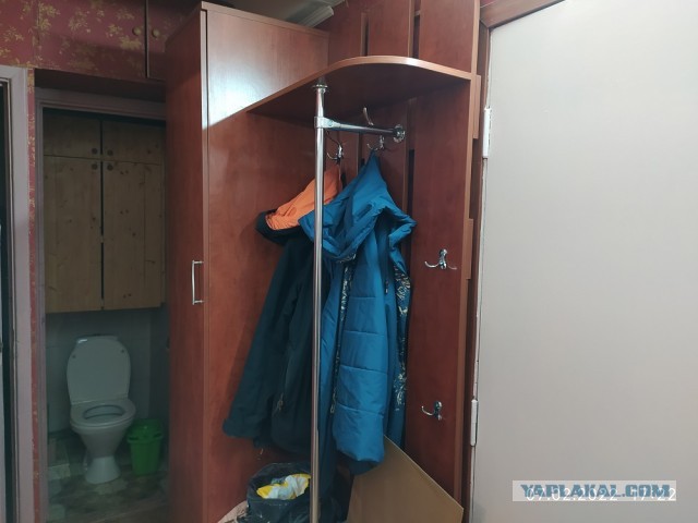 Сдам "двушку" в Питере. С мебелью.