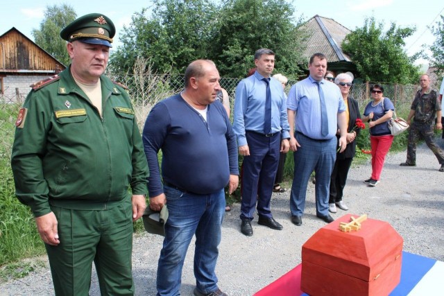 Командир батальона «Спарта» Артём Жога записал видеоинструкцию, какую одежду и экипировку следует брать с собой мобилизованным