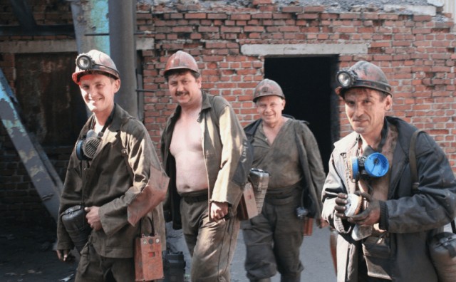 Интересный парадокс: почему есть «нищие» мужчины, но при этом нет «нищих» женщин