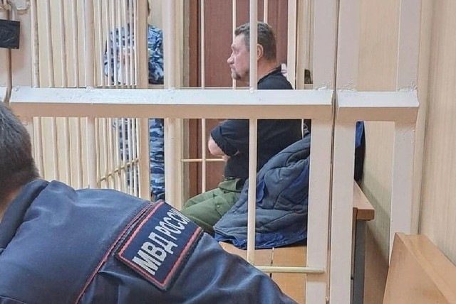 "Старик" стрелявший в подростков попросился на СВО