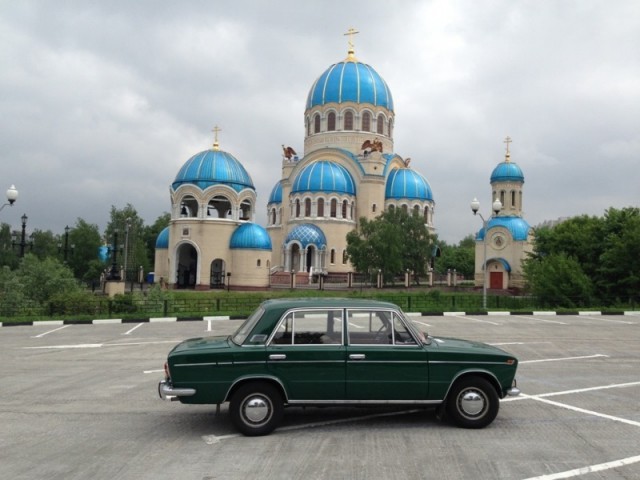 ВАЗ-2103 с автоматической коробкой передач.