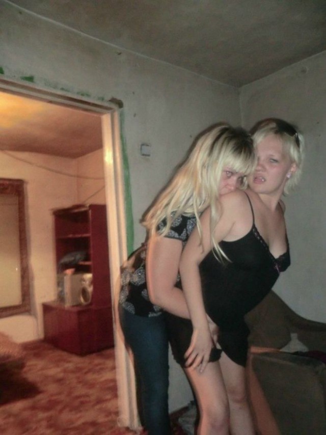 Фото девушек из социальных сетей