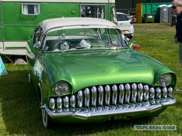 Ярмарка паровых машин и ретро автомобилей