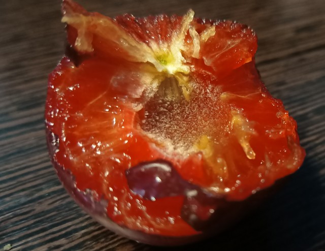 А мы картошку копаем
