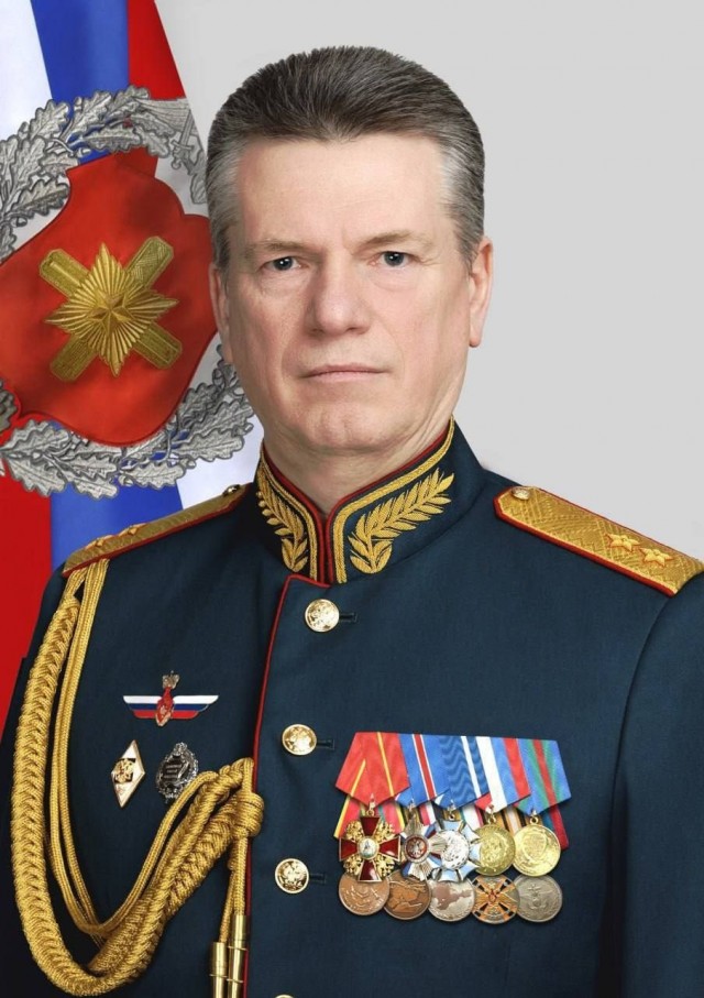 Это официально: СК РФ подтвердил возбуждение уголовного дела в отношении начальника управления кадров Министерства обороны РФ Юрия Кузнецова