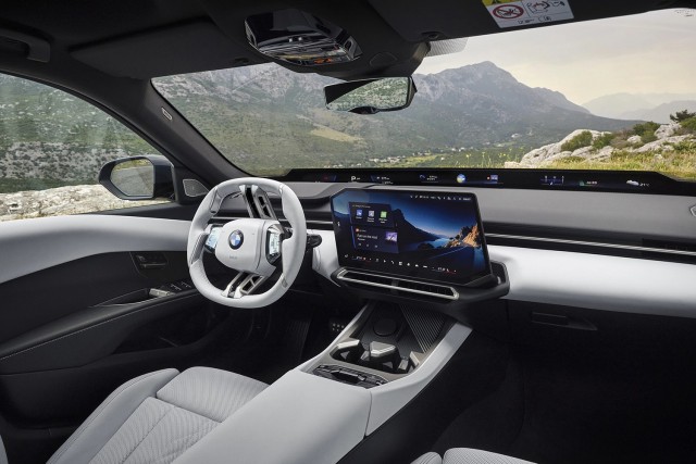 BMW 30 сентября представила 3-Series нового поколения G50. Цена новинки - от 50 тысяч евро