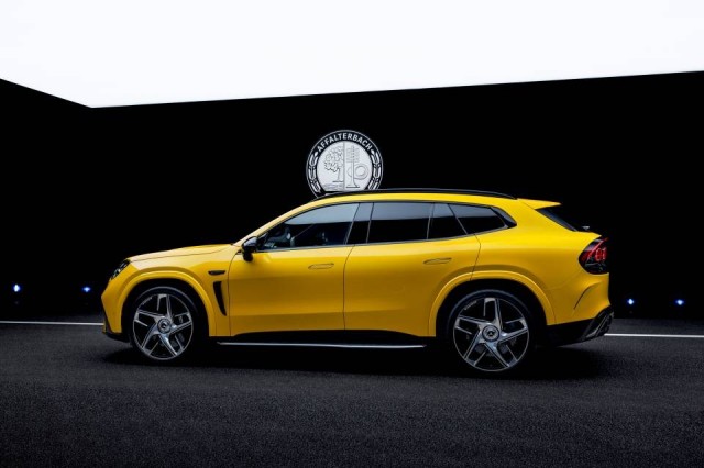 Mercedes-AMG представила электрический кроссовер мощностью до 1169 л.с.