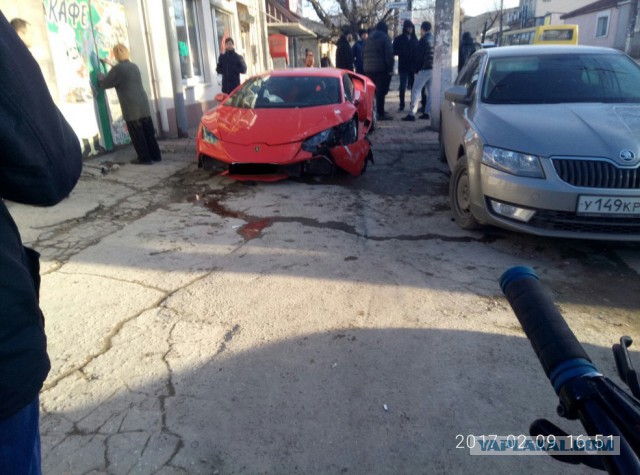 Lamborghini разбилась о Matiz в Симферополе