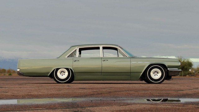 Электро-Buick Electra. Странных автофото пост